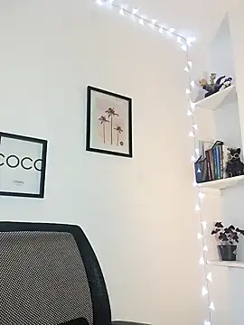 helena smith online show from February 10, 2025, 5:03 am