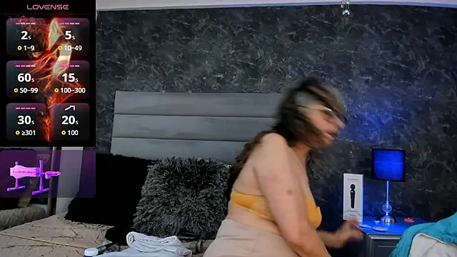 Bella Evans  online show from January 8, 2026, 6:21 pm