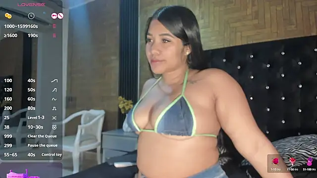 Laross25 online show from September 18, 2025, 8:00 pm