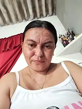 Horny-Mommy-Dirty online show from October 17, 2025, 12:30 pm