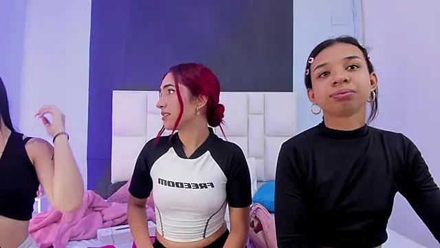 suzanelee online show from December 31, 2024, 3:34 am