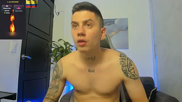 Yeiko Romero  online show from October 24, 2025, 10:50 pm