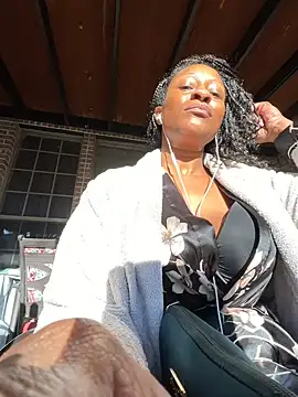 wynterheat online show from March 10, 2025, 11:27 pm