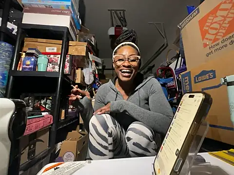 Snapshot of wynterheat chatting on February 1, 2026, 4:16 pm wynterheat online show from February 1, 2026, 4:16 pm