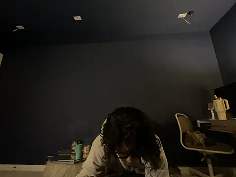 wynterheat online show from April 18, 2026, 4:11 pm