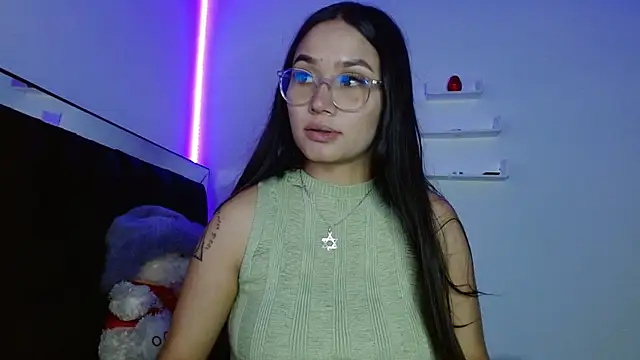 Snapshot of Fysste_ chatting on February 25, 2025, 10:39 pm Fysste online show from February 25, 2025, 10:39 pm