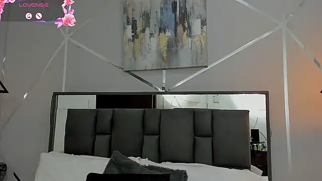Snapshot of Ayla_martinez chatting on January 25, 2025, 1:43 am Ayla martinez online show from January 25, 2025, 1:43 am