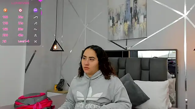 Snapshot of Ayla_martinez chatting on February 22, 2025, 2:06 am Ayla martinez online show from February 22, 2025, 2:06 am