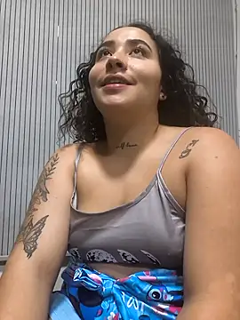 Snapshot of Ayla_martinez chatting on February 22, 2025, 8:29 am Ayla martinez online show from February 22, 2025, 8:29 am