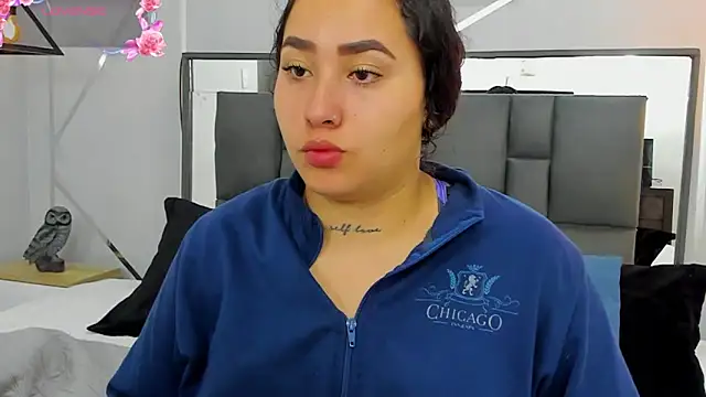 Snapshot of Ayla_martinez chatting on March 17, 2025, 3:03 am Ayla martinez online show from March 17, 2025, 3:03 am