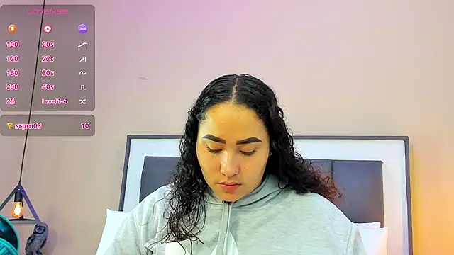 Snapshot of Ayla_martinez chatting on September 19, 2025, 2:02 am Ayla martinez online show from September 19, 2025, 2:02 am