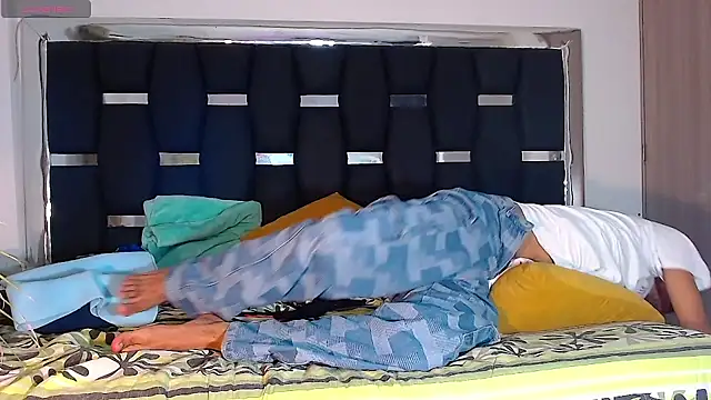 Snapshot of RyanRizzo chatting on January 30, 2025, 6:13 am RyanRizzo online show from January 30, 2025, 6:13 am