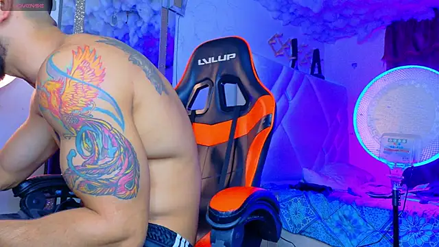 Rich boy01 online show from February 16, 2026, 11:56 pm