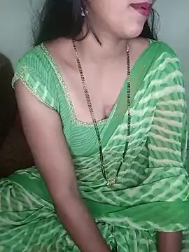 PUNAM BABY1 online show from September 25, 2025, 9:46 am