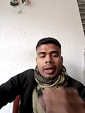 Snapshot of 900irani chatting on January 4, 2025, 8:17 am 900irani online show from January 4, 2025, 8:17 am