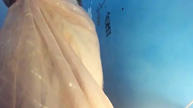 aarjulove online show from October 5, 2025, 12:14 pm