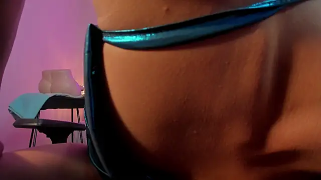  scarletmoore online show from March 14, 2025, 1:35 pm