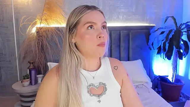 GaiaBaker online show from December 18, 2025, 1:39 pm