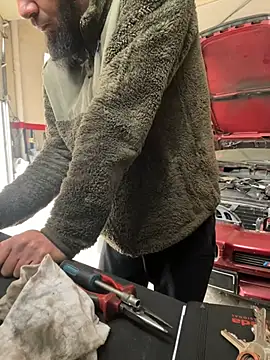 Snapshot of donnuozfutura chatting on March 20, 2025, 11:27 am donnuozfutura online show from March 20, 2025, 11:27 am