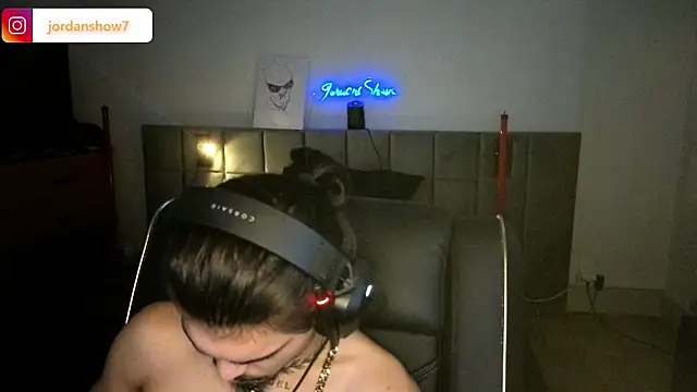 JordanShow online show from September 17, 2025, 4:08 pm