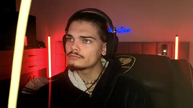 JordanShow online show from October 5, 2025, 6:06 pm