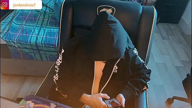 JordanShow online show from April 19, 2026, 6:10 pm