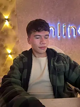 Logan smith1 online show from February 3, 2026, 6:40 am