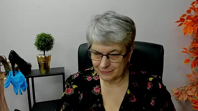 IrisDream online show from January 13, 2025, 10:47 am