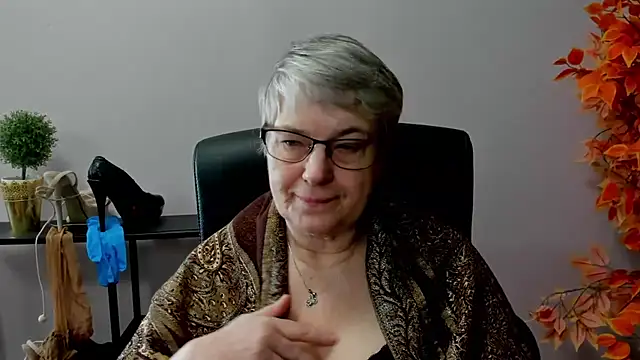 IrisDream online show from March 21, 2025, 10:50 am