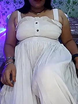 Cute-Raashii online show from September 10, 2025, 12:43 am