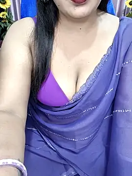 Snapshot of Cute-Raashii chatting on April 23, 2026, 11:29 pm Cute-Raashii online show from April 23, 2026, 11:29 pm