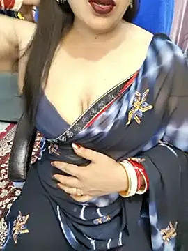 Snapshot of Cute-Raashii chatting on May 15, 2026, 10:50 pm Cute-Raashii online show from May 15, 2026, 10:50 pm