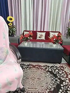 Snapshot of Cute-Raashii chatting on May 18, 2026, 11:32 pm Cute-Raashii online show from May 18, 2026, 11:32 pm