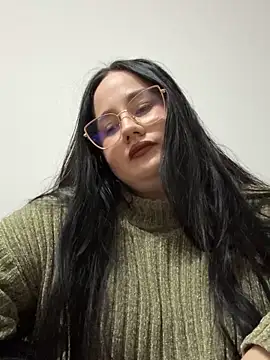 curvybabe7 online show from December 1, 2025, 5:07 pm