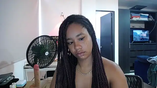 diabla sexyboobs online show from April 24, 2026, 1:46 pm