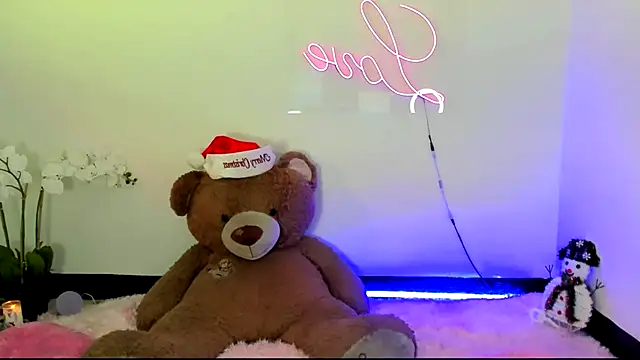 kendal scott1 online show from December 31, 2024, 9:06 pm
