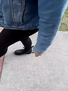 Snapshot of sophie_banger chatting on November 14, 2025, 7:34 pm sophie banger online show from November 14, 2025, 7:34 pm