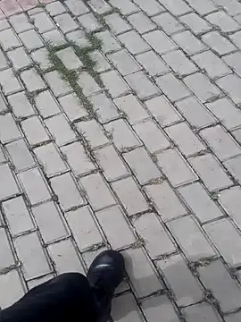 Snapshot of sophie_banger chatting on November 16, 2025, 5:40 pm sophie banger online show from November 16, 2025, 5:40 pm