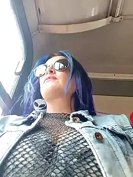 Snapshot of sophie_banger chatting on January 8, 2026, 7:38 pm sophie banger online show from January 8, 2026, 7:38 pm