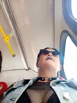 Snapshot of sophie_banger chatting on February 9, 2026, 6:23 pm sophie banger online show from February 9, 2026, 6:23 pm