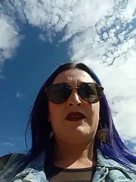 Snapshot of sophie_banger chatting on February 18, 2026, 8:05 pm sophie banger online show from February 18, 2026, 8:05 pm