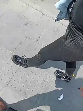 sophie banger online show from April 4, 2026, 7:00 pm