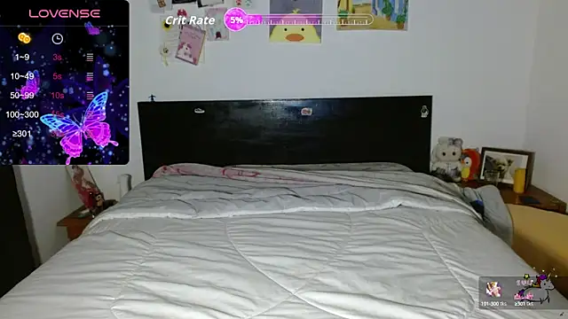 TRIXIE TANG28 online show from September 16, 2025, 12:33 am