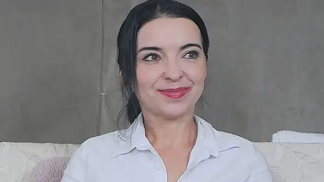 Ortensialady76 online show from February 11, 2025, 2:13 pm