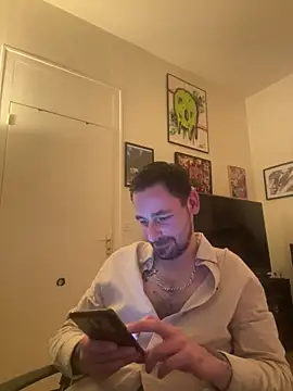 defbond420 online show from October 1, 2025, 10:38 pm