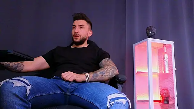 MightyAaron66 online show from March 2, 2025, 6:05 am