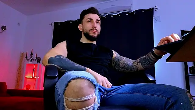 Snapshot of MightyAaron66 chatting on February 17, 2026, 9:28 am MightyAaron66 online show from February 17, 2026, 9:28 am