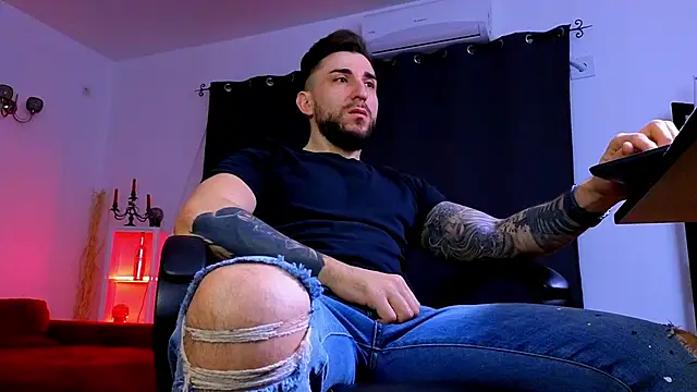 Snapshot of MightyAaron66 chatting on February 23, 2026, 2:20 am MightyAaron66 online show from February 23, 2026, 2:20 am