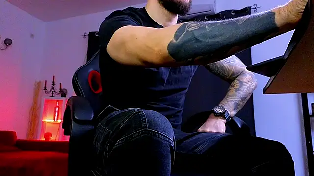 Snapshot of MightyAaron66 chatting on February 27, 2026, 4:29 pm MightyAaron66 online show from February 27, 2026, 4:29 pm