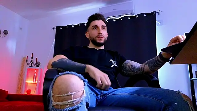 MightyAaron66 online show from April 9, 2026, 6:19 am